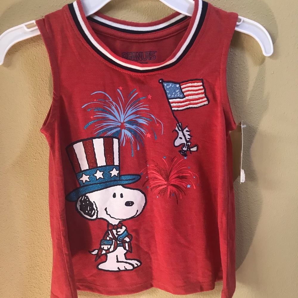 Peanuts 4th of July shirt sz 4t & 5t